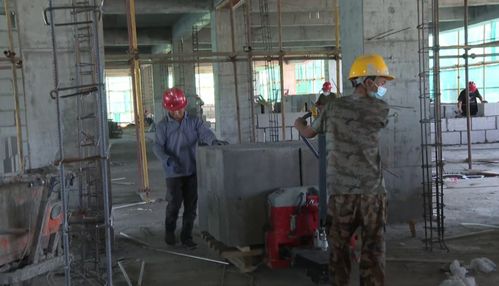 新疆應用職業(yè)技術學院綜合實訓樓項目主體工程即將完工